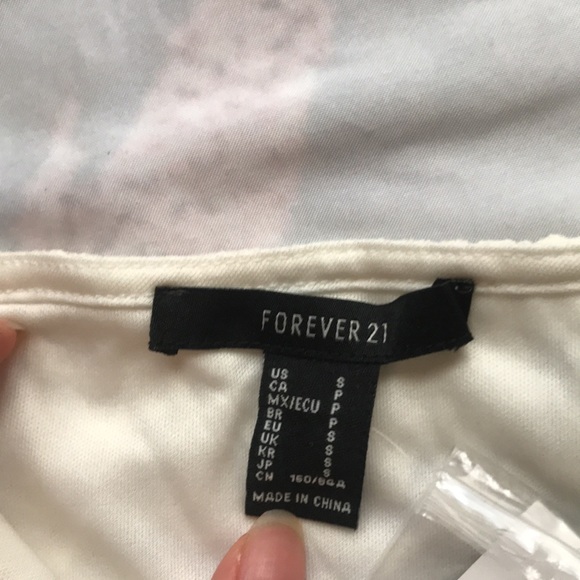 Forever 21 lace cropped button down tank top new with tag - Picture 5 of 7